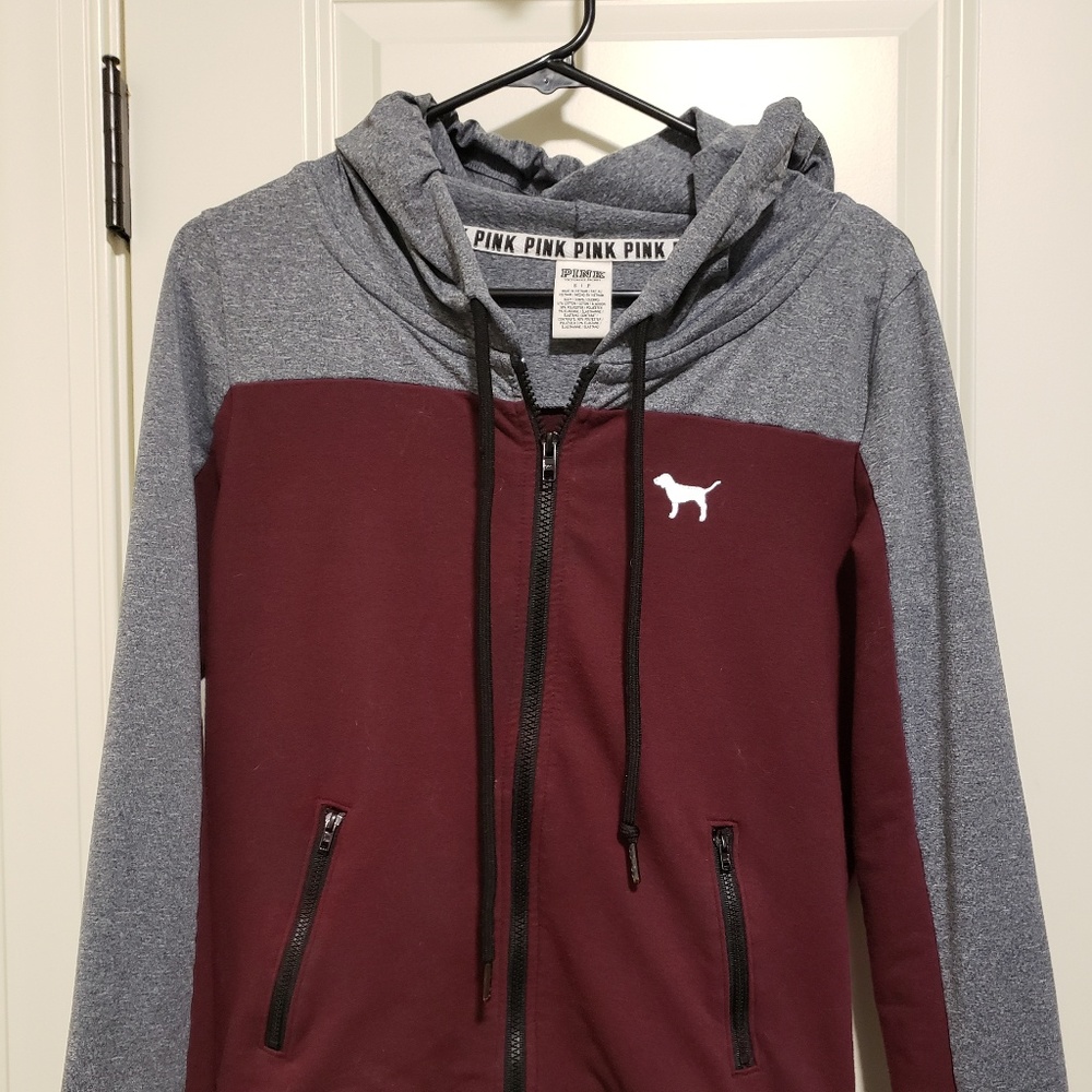 PINK Sweatshirt